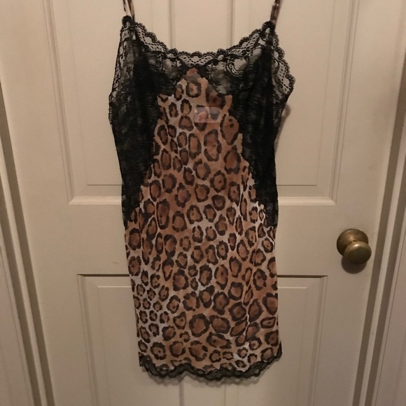 Janet Reger London leopard print w/ black lace chemise. - Picture 3 of 4